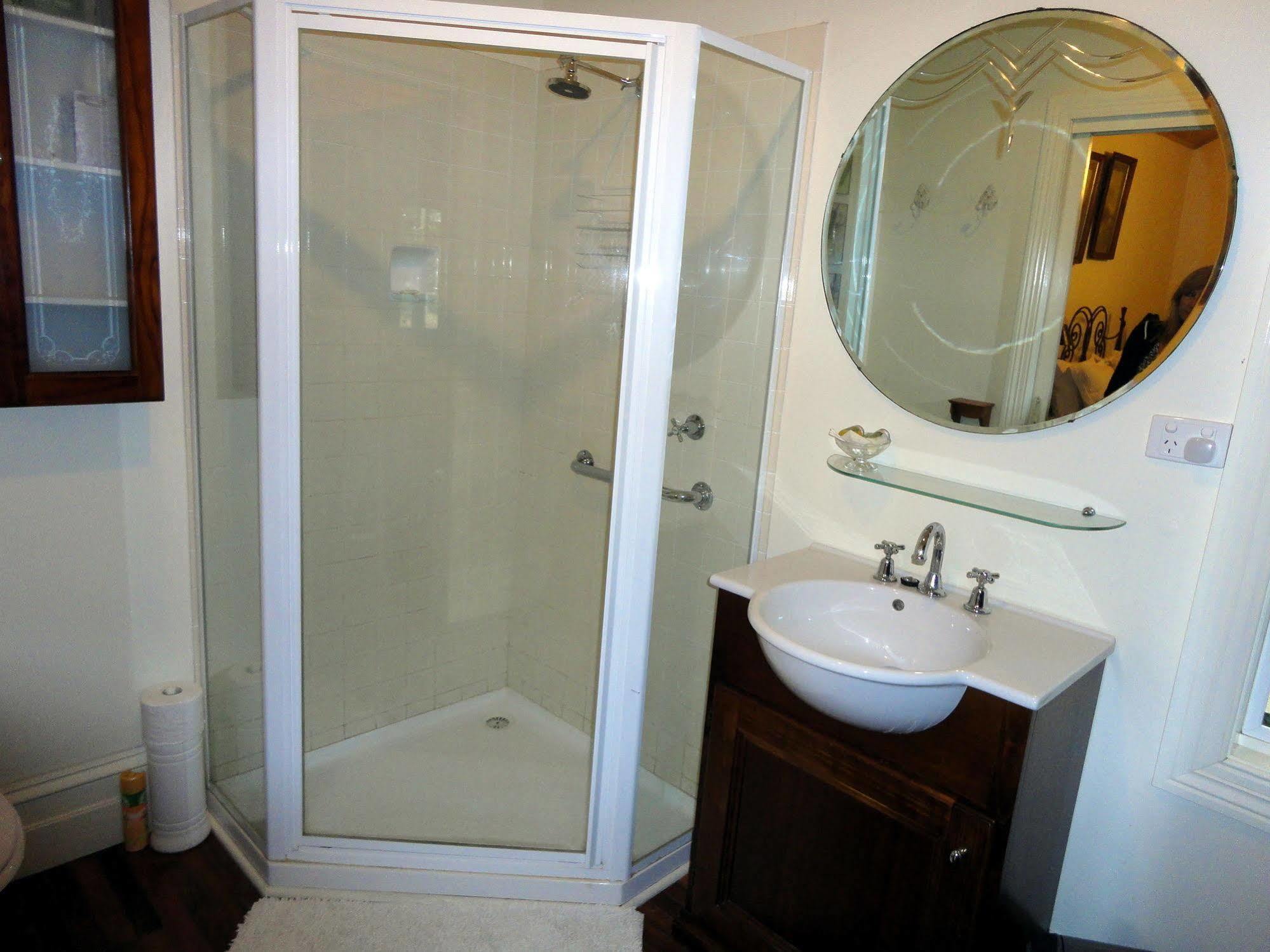 בלגרייב Stone'S Throw Cottage Bed And Breakfast מראה חיצוני תמונה