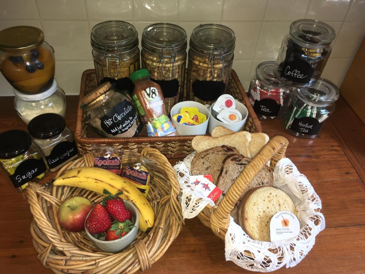 בלגרייב Stone'S Throw Cottage Bed And Breakfast מראה חיצוני תמונה